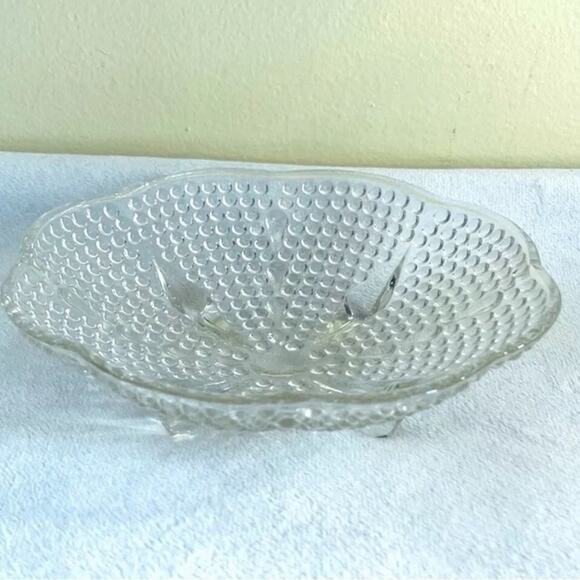 Vtg Hazel Atlas Glass Footed Candy Dish Bowl Trinket Tray Hobnail Scalloped - Picture 1 of 6
